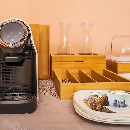 فندق مبيت وإفطار Dimora Le Antiche Torri أغروبولي