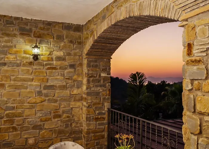 Dimora Le Antiche Torri Bed & Breakfast 3*